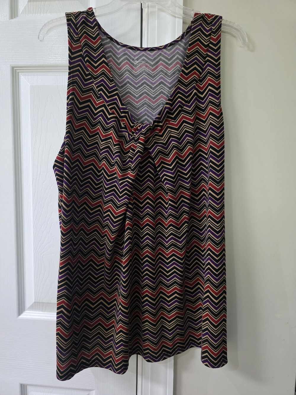 Lane Bryant Women's Size 22/24 Blouse Sleeveless Chevron Print Tank Top Plus Sz